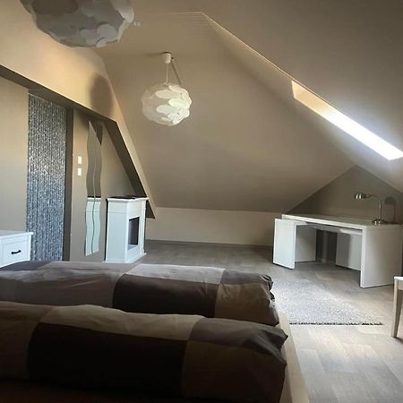 Vakantiewoning Bij De Jep Bilzen Exteriör bild