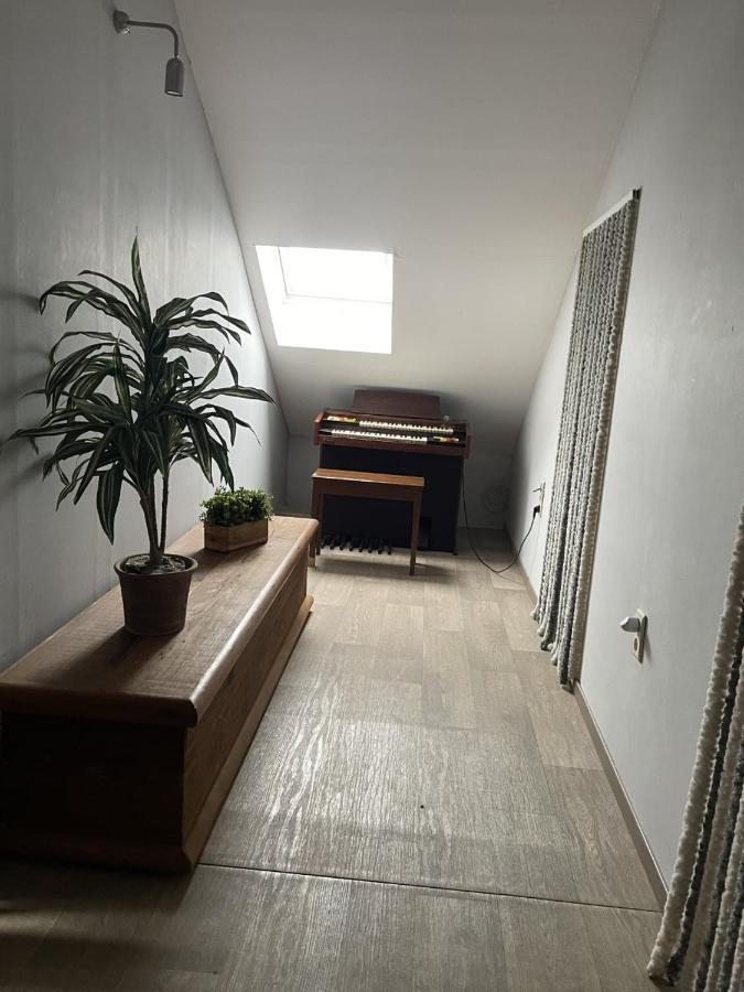 Vakantiewoning Bij De Jep Bilzen Exteriör bild
